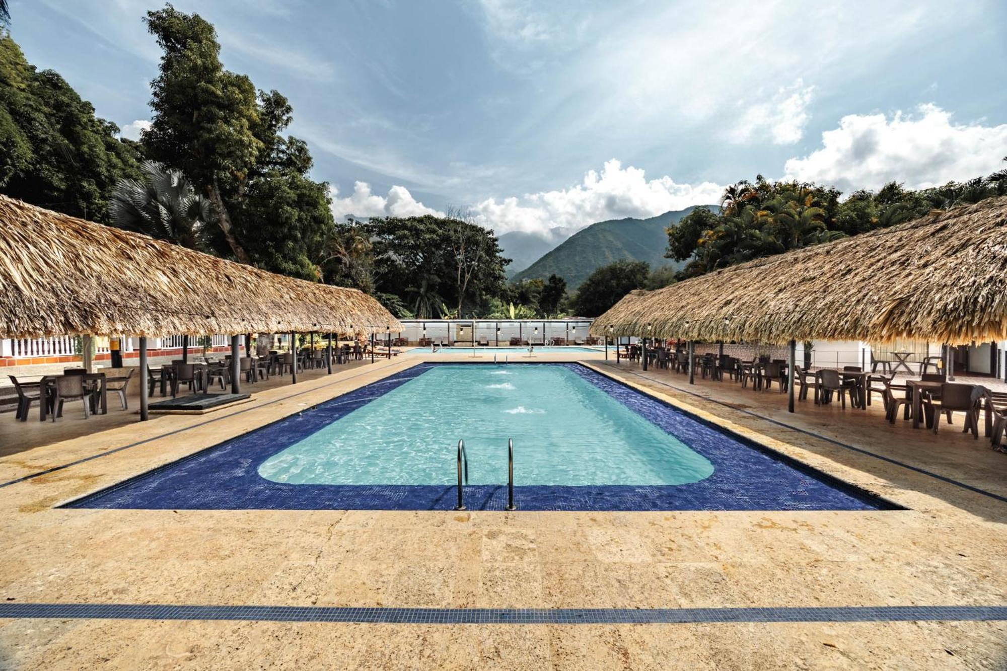 Hotel Quimbaya San Jerónimo Esterno foto